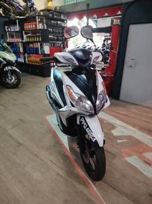 Yamaha EGO LC