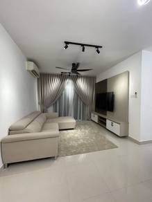 Condominium For Rent in Flora Rosa