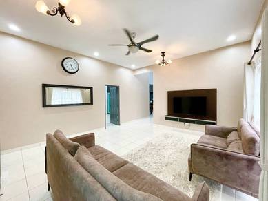Semi-Detached House For Sale in Salak Tinggi,SGR