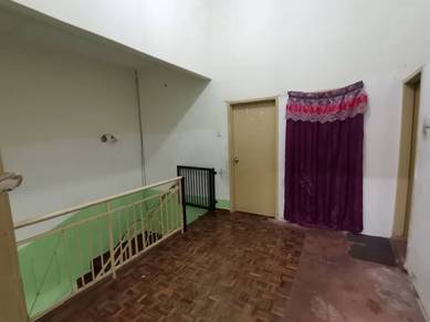 2-storey Terraced House For Sale in Chukai,TRG