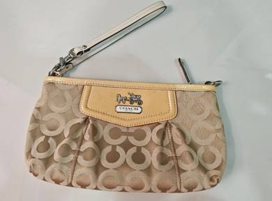 Coach Wristlet Clutch/beg