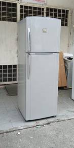 Toshiba 2 doors fridge refrigerator 350L
