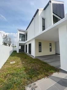 Semi-Detached House For Sale in Kota Kemuning,SGR