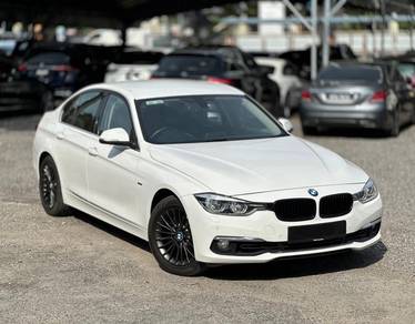 BMW 318i 18i LUXURY (CKD) in Sungai Nibong, PNG