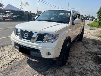 2011 Nissan Navara SE