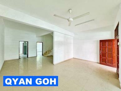 2-storey Terraced House For Sale in Jelutong,PNG