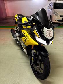 Yamaha R15