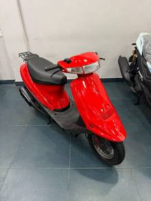Suzuki V100