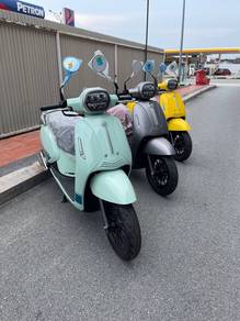 Benelli Panarea 125