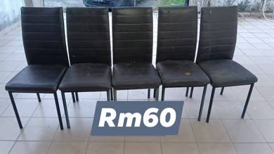 5 chairs 