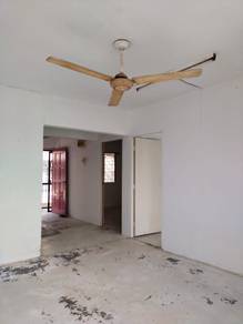 Flat For Sale in Taman Batu Permai
