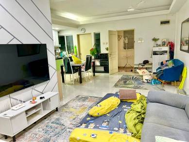 Condominium For Sale in Unipark Condominium
