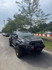 Toyota Hilux V in Ayer Baloi, JHR