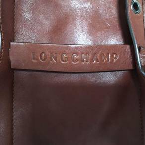 LongChamp Leather Slingbag