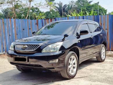 Toyota Harrier 240G in Kajang, SGR