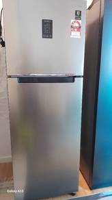 Samsung refrigerator 