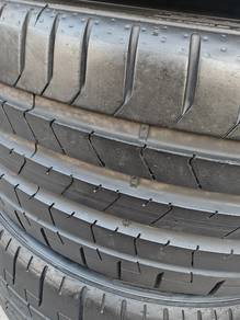 2nd tyre 235 35 19 Pirelli Pzero pz4 year 2026 98%