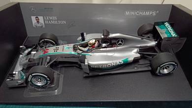 Minichamps 1/18 F1 2014 Mercedes AMG W05 Hybrid