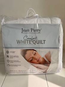 Jean Perry White Quilt
