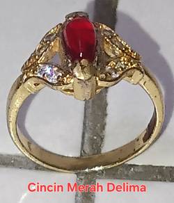 Cincin Merah Delima