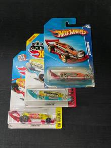 Hot Wheels 2010 Carbonator Set