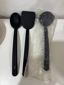 Tupperware Cooking Utensils set