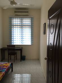 Room in Kulim, KDH