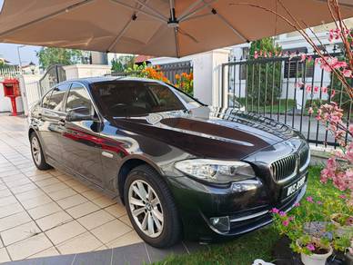 BMW 523i 23i SE in Kota Damansara, SGR