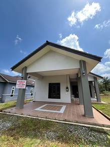 Bungalow House For Sale in Marang,TRG