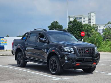 Nissan Navara PRO-4X in Johor Bahru, JHR