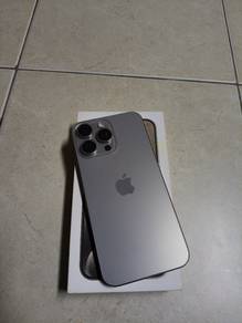 Iphone 15PM Natural Titanium