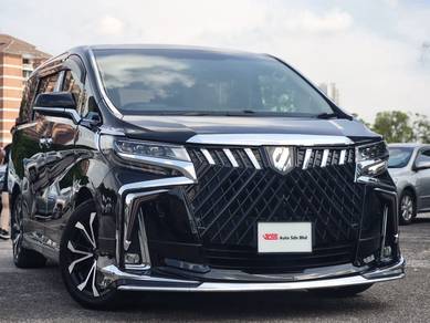 Toyota Vellfire in Seri Kembangan, SGR
