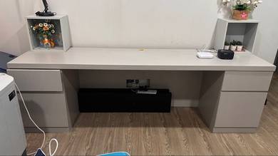 Meja Belajar (Study Table)