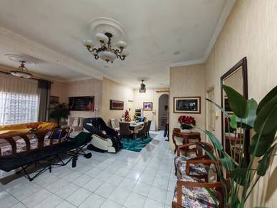 Semi-Detached House For Sale in Kuching,SWK