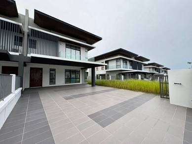 Semi-Detached House For Sale in Sungai Buloh,SGR