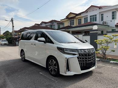 Toyota Alphard 2.5 SC in Tangkak, JHR