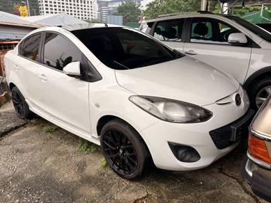 Mazda 2 R in Kepong, KUL