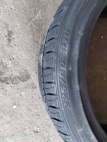 Tyres 225/40/18 (New) 