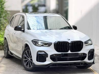 BMW X5 xDRIVE45e M SPORT in Desa Petaling, KUL