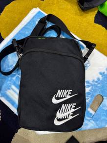 nike sling