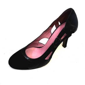 Authentic Fendi Suede Printed Pumps