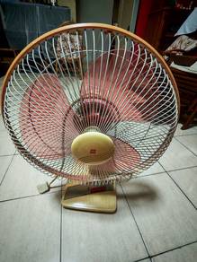 kdk table fan