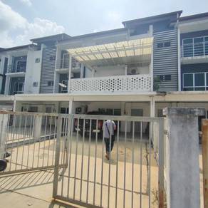2.5-storey Terraced House For Sale in Kuala Selangor,SGR