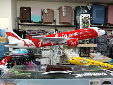 Model Kapal Terbang AirAsia 320 Hiasan