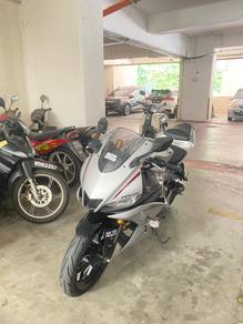 Yamaha R25