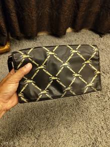 LONGCHAMP Leather Clutch