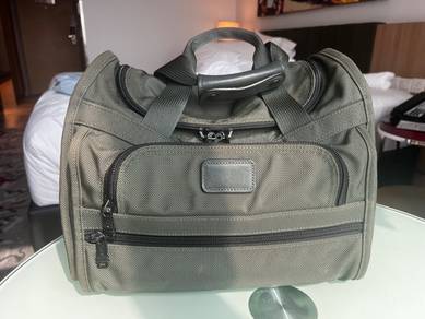 Tumi Duffle Travel Nylon Green Bag