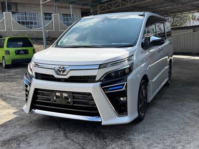 2021 Toyota Voxy ZS KIRAMEKI III