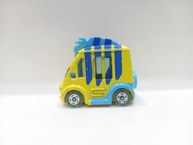 Tomica Disney Motors Cubit Flounder (The Little Me