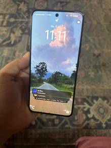 fon kesayangan ingin dilepaskan